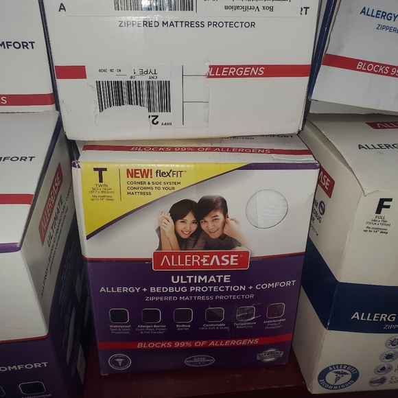 Mattress protector - Picture 1 of 1